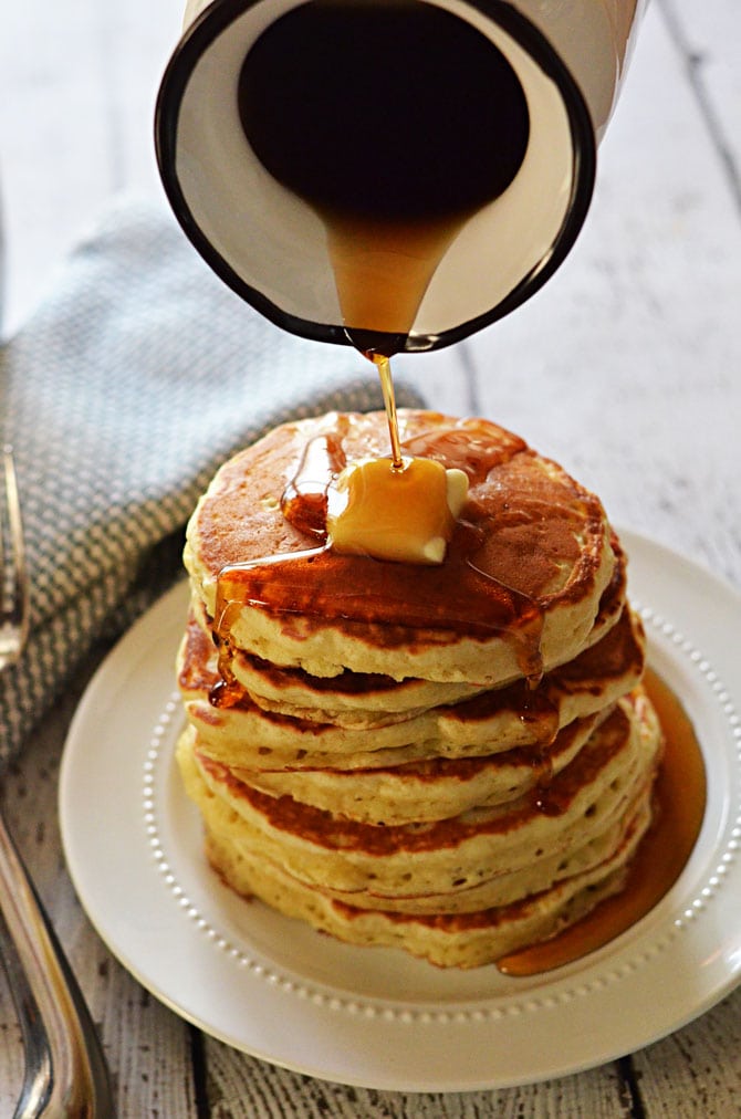 FLUFFY OLD FASHIONED PANCAKES